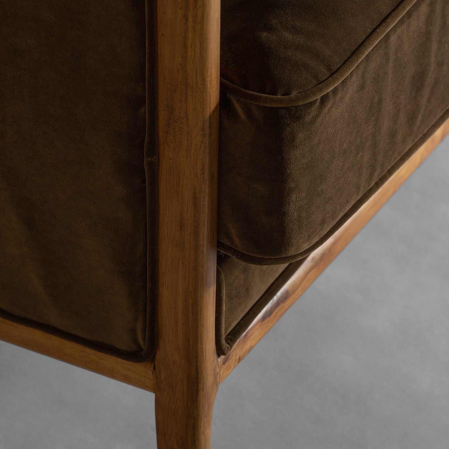 VELBURG SOFA
